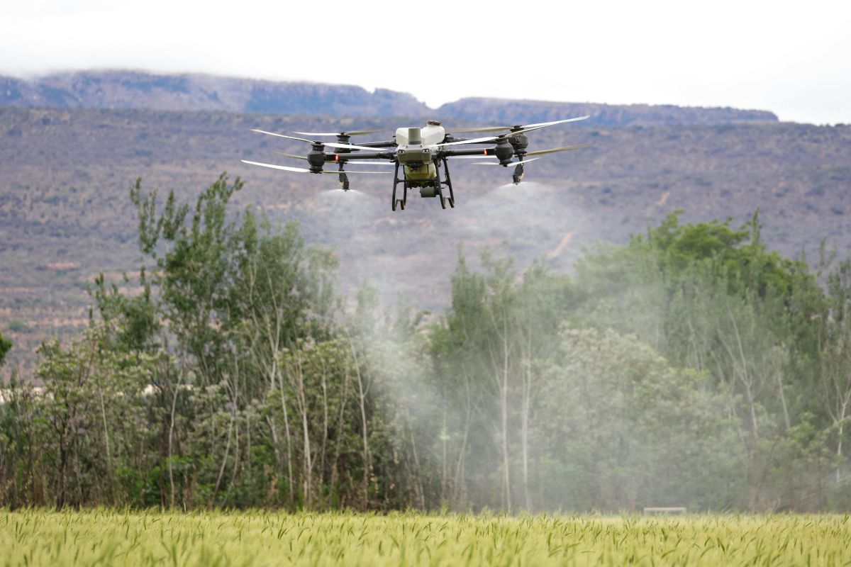 Agrotechnologia z wykorzystaniem dronów
